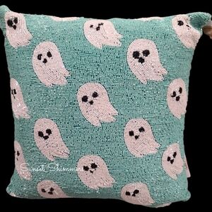 Halloween Sparkly Beaded Turquoise Ghost Throw Pillow Set New